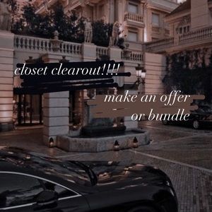 i’m super negotiable!!! make an offer or bundle🤩🤩🤩 before it’s gone